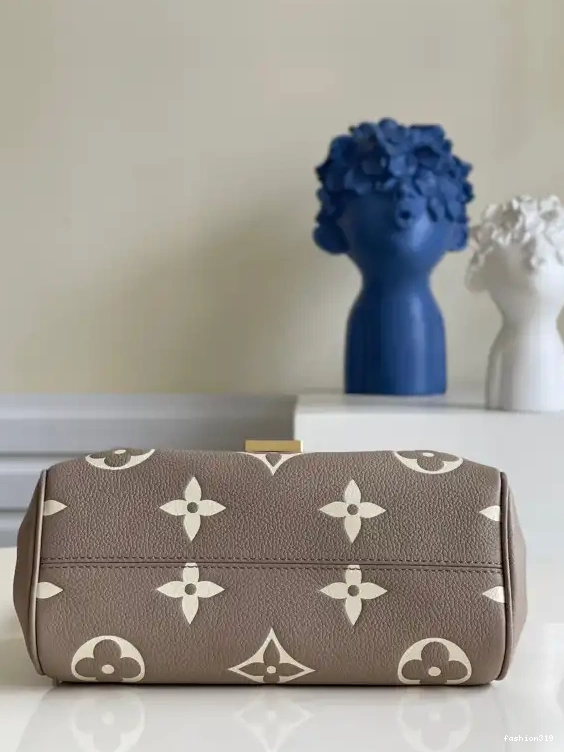 FAVORITE LOUIS VUITTON 0423